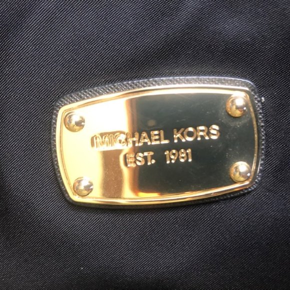 MICHAEL KORS JET SET BACKPACK W/LEATHER STRAPS main image 12